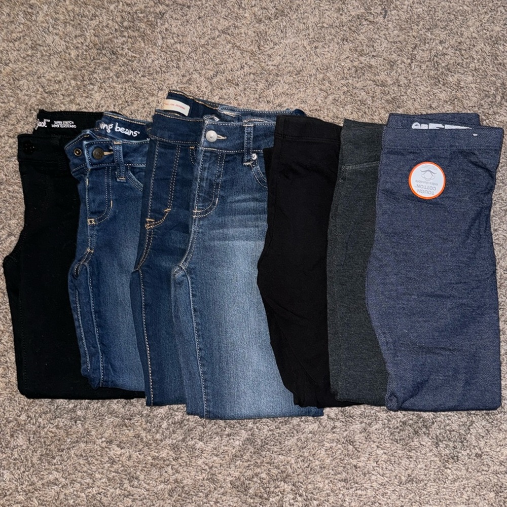 Girls size 7-8 jeans and leggings. 7 pairs